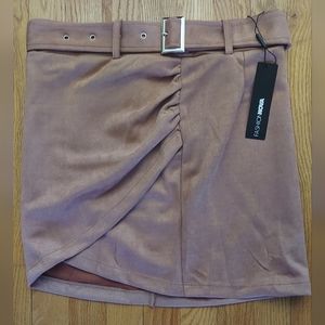 Fashion Nova mini skirt